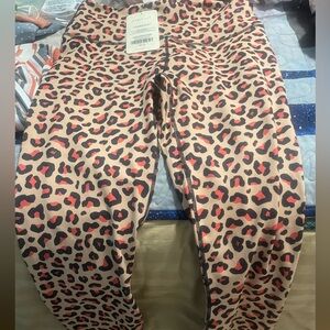 Fabletics 7/8 length High waisted Powerhold leggings Size  M/8